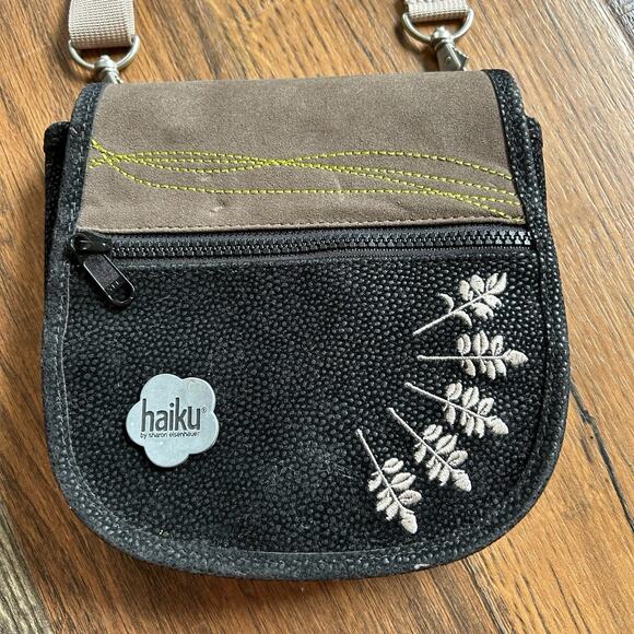 Haiku by Sharon Eisenhauer Crossbody Bag Black Brown Embroidered Small Purse - Picture 2 of 7
